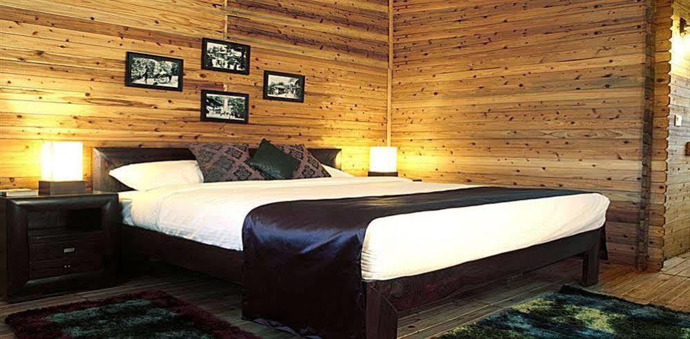 Aamod Resort Шімла Екстер'єр фото